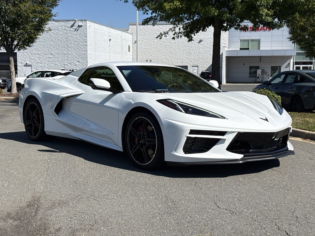 Used 2022 Chevrolet Corvette Stingray Convertible w/ 1LT RWD image 6