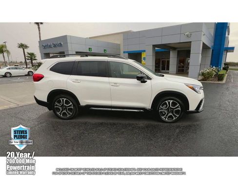 Used 2024 Subaru Ascent Limited w/ Technology Package image 13