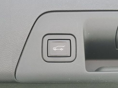 Used 2024 Buick Envision Preferred AWD/4WD image 12