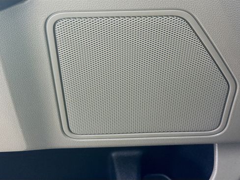 Used 2016 Ford F150 XLT RWD image 21