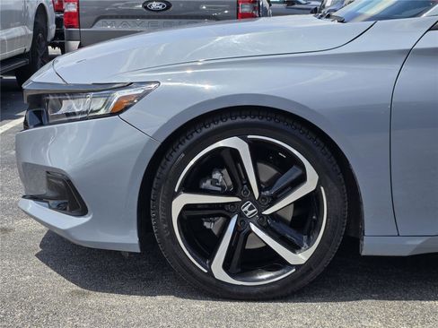 Used 2022 Honda Accord Sport Special Edition image 9