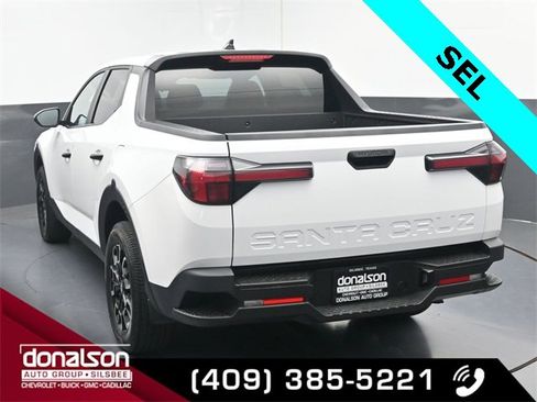 Used 2023 Hyundai Santa Cruz SEL image 4