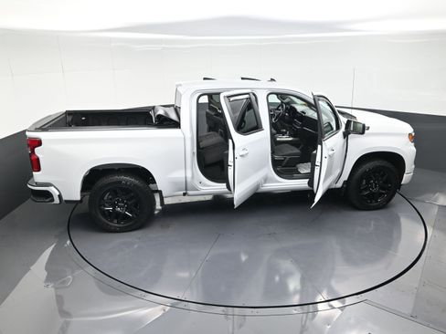 Used 2023 Chevrolet Silverado 1500 RST w/ Z71 Off-Road Package image 14