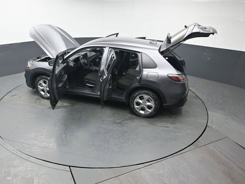 Used 2024 Honda HR-V LX image 42