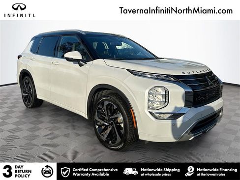 Used 2023 Mitsubishi Outlander SEL image 1