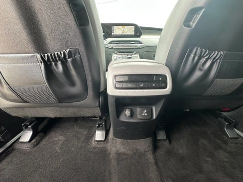 Used 2020 Hyundai Palisade SEL FWD image 18