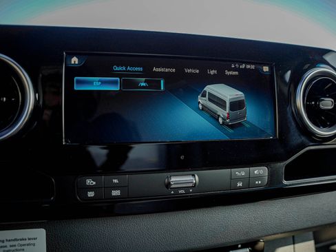 Used 2023 Mercedes-Benz Sprinter 3500 w/ Charging Package, Dashboard image 18