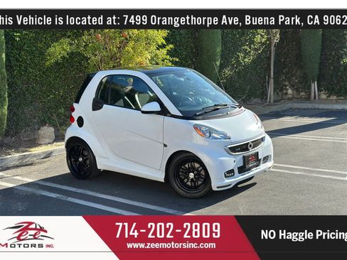 Used 2013 smart fortwo pure RWD image 1