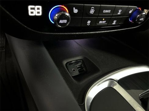 Certified 2021 Buick Enclave Essence w/ Sound and Sites Package image 34