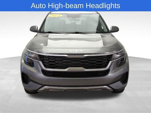 Used 2023 Kia Seltos LX image 10