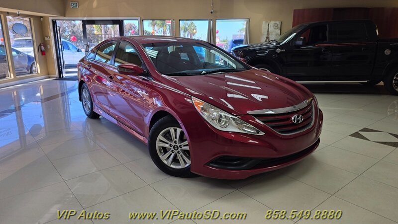 Used 2014 Hyundai Sonata GLS w/ Popular Equipment Group 2 FWD image 1