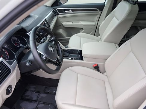 Used 2018 Volkswagen Atlas SEL image 12