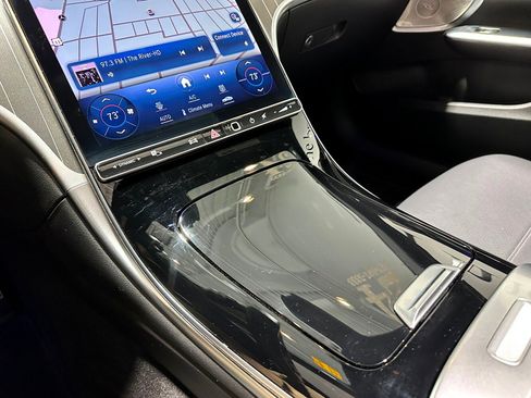 Certified 2024 Mercedes-Benz C 300 4MATIC Sedan image 28