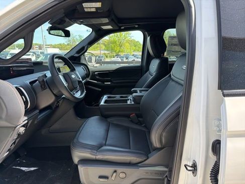 New 2026 Ford Expedition Platinum w/ Stealth Performance Package AWD/4WD image 14