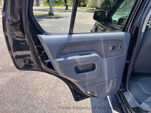 Used 2004 Nissan Xterra XE image 27