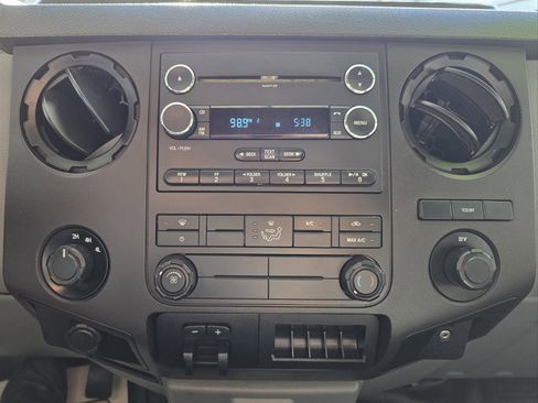 Used 2013 Ford F450 XL image 21