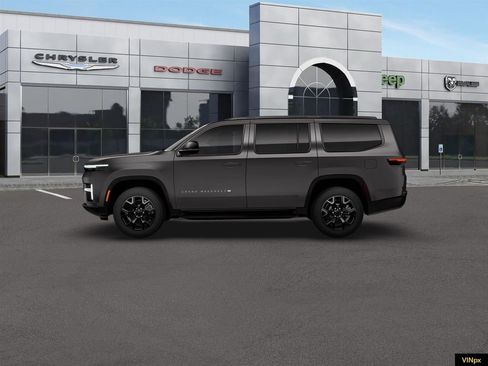 New 2026 Jeep Grand Wagoneer Limited w/ Convenience Group I image 2