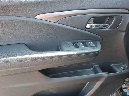 Used 2019 Honda Passport Sport image 16