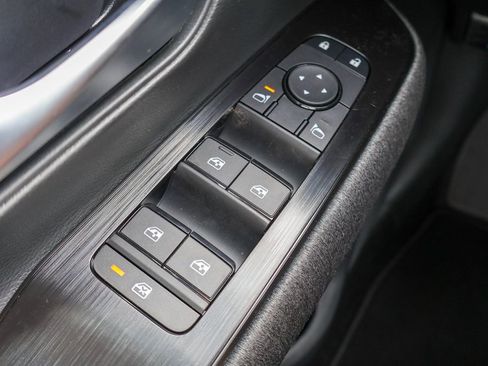 New 2026 Nissan Kicks SV image 14