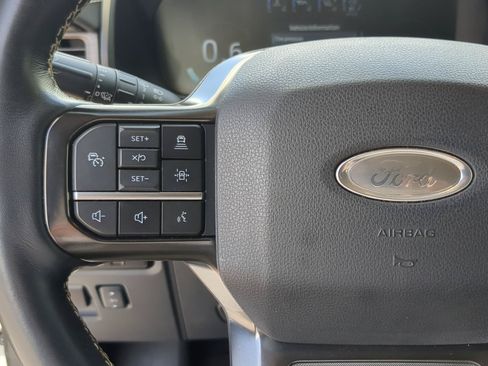 Used 2023 Ford Expedition Max Platinum AWD/4WD image 13