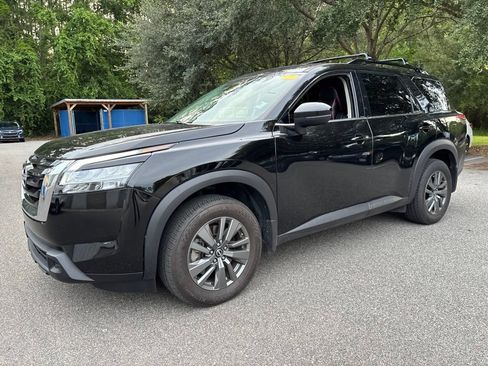 Used 2023 Nissan Pathfinder SV FWD image 20