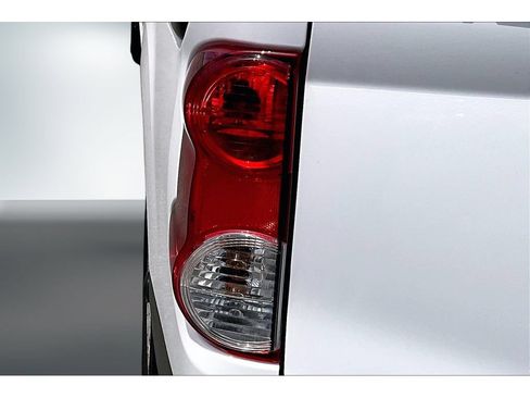 Used 2019 Nissan NV200 S w/ Cruise Control Package FWD image 22