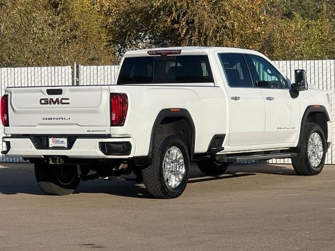 Used 2020 GMC Sierra 3500 Denali w/ Denali Ultimate Package image 4