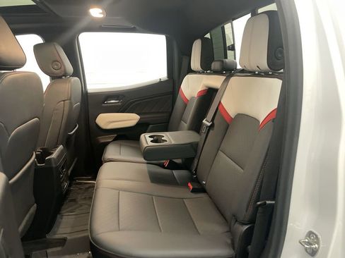 Used 2024 GMC Canyon AT4X AWD/4WD image 19