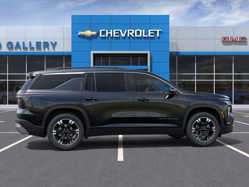 New 2027 Chevrolet Traverse LT w/ Sun and Wheel Package FWD image 6