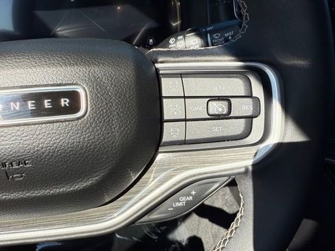 Used 2022 Jeep Wagoneer Series II image 18