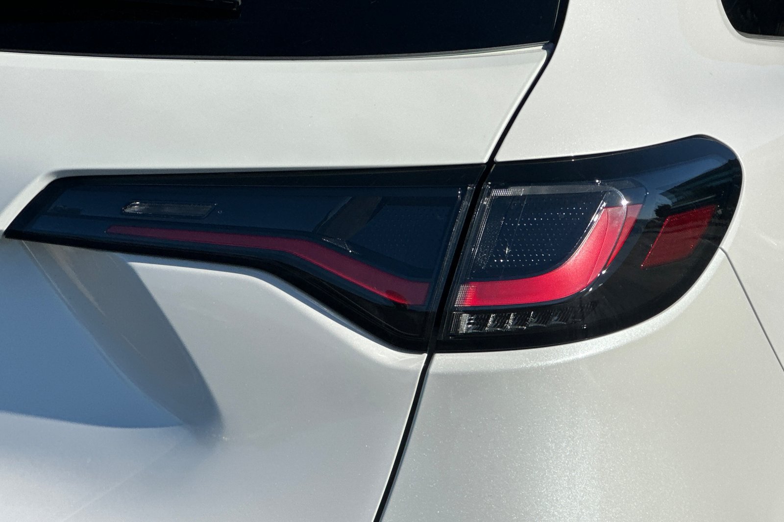 Used 2024 Honda HR-V EX-L image 47
