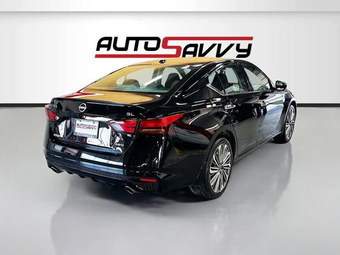 Used 2024 Nissan Altima 2.5 SL AWD/4WD image 7