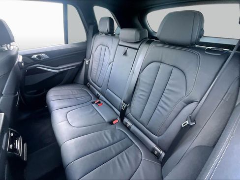 Used 2020 BMW X5 sDrive40i w/ Premium Package RWD image 19
