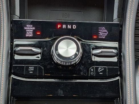 Used 2024 Jeep Grand Cherokee Summit image 18