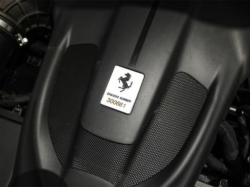 Certified 2024 Ferrari Roma image 19