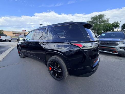 Used 2021 Chevrolet Traverse Premier w/ Redline Edition AWD/4WD image 6