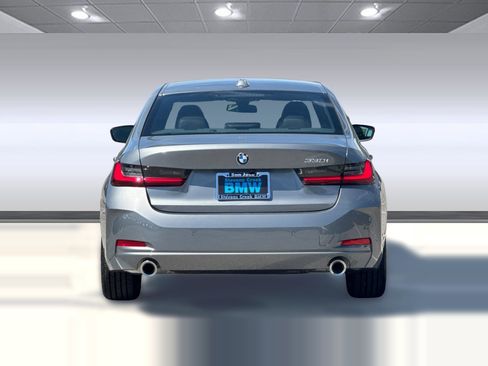 Used 2025 BMW 330i Sedan w/ Convenience Package RWD image 10