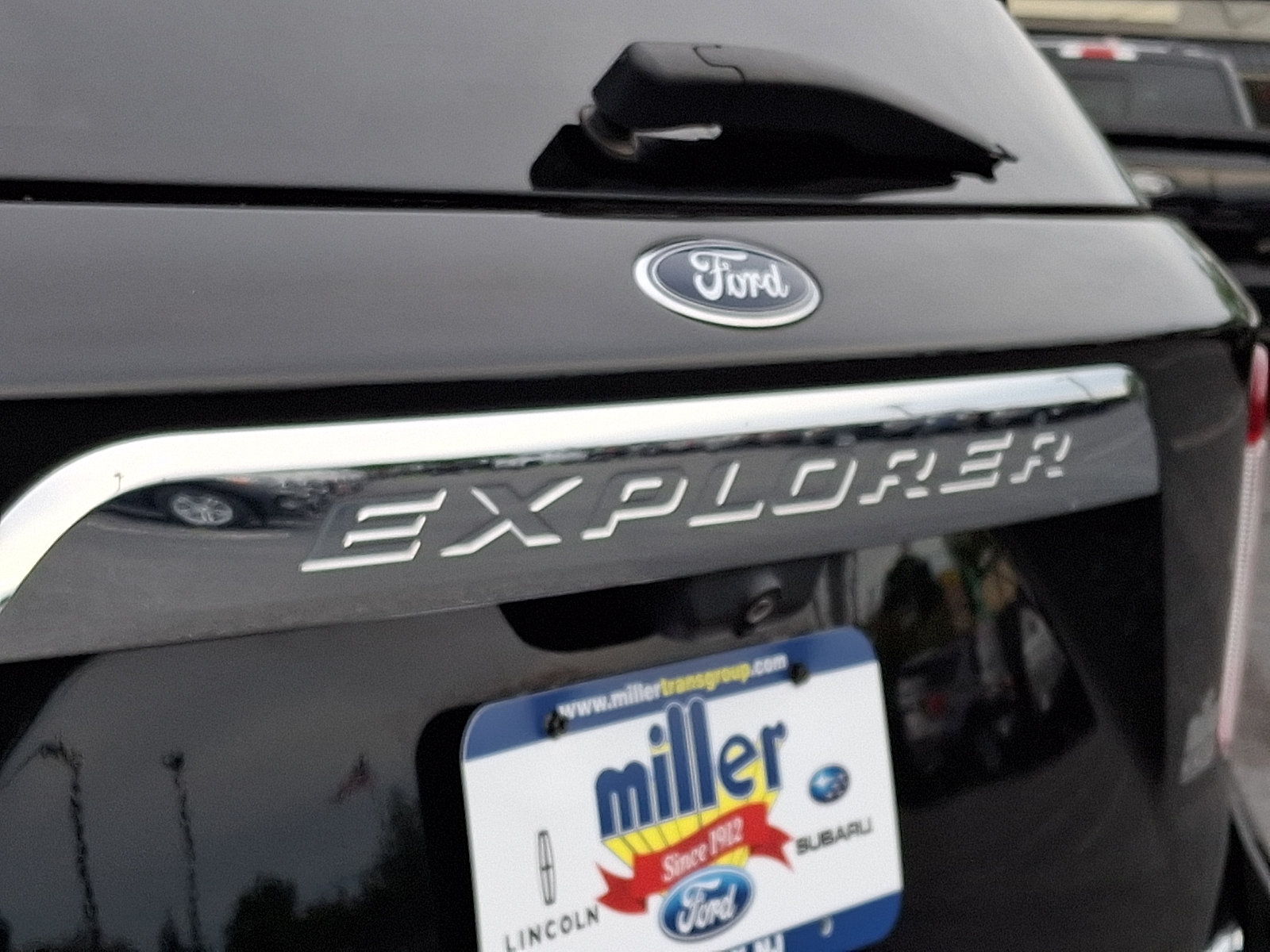 Certified 2022 Ford Explorer XLT w/ Equipment Group 202A AWD/4WD image 30