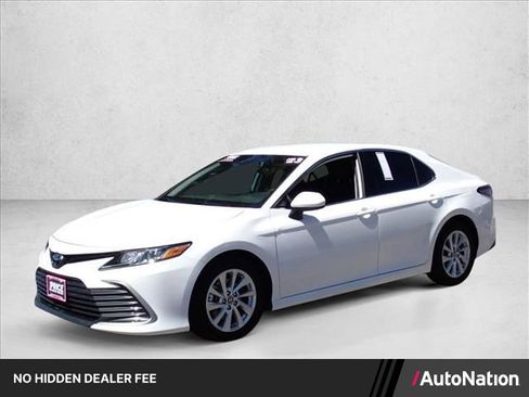 Used 2023 Toyota Camry LE FWD image 1