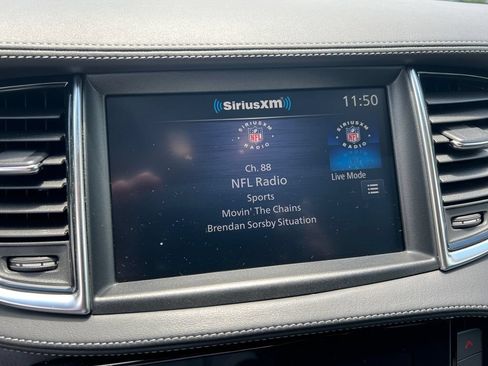 Used 2025 INFINITI QX50 Luxe AWD/4WD image 24