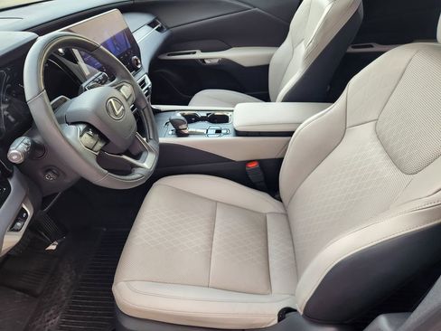 Certified 2023 Lexus RX 350 Premium Plus w/ Accessory Package (K3) image 13