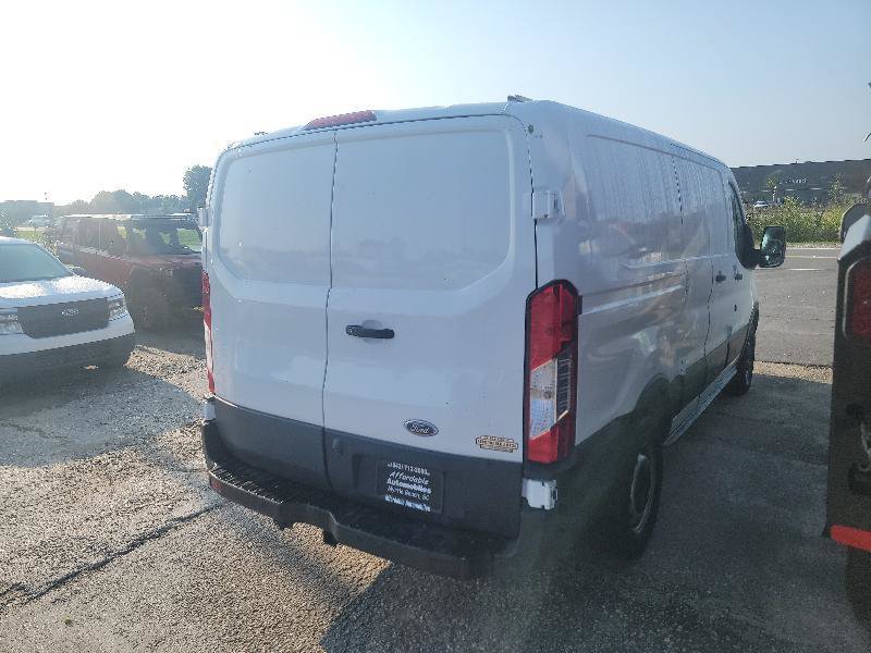 Used 2019 Ford Transit 150 130 Low Roof RWD image 7
