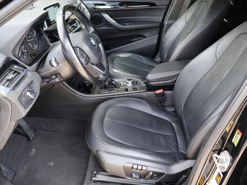 Used 2018 BMW X1 xDrive28i AWD/4WD image 23
