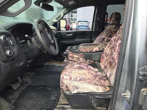 Used 2025 GMC Sierra 3500 Pro w/ Convenience Package AWD/4WD image 13