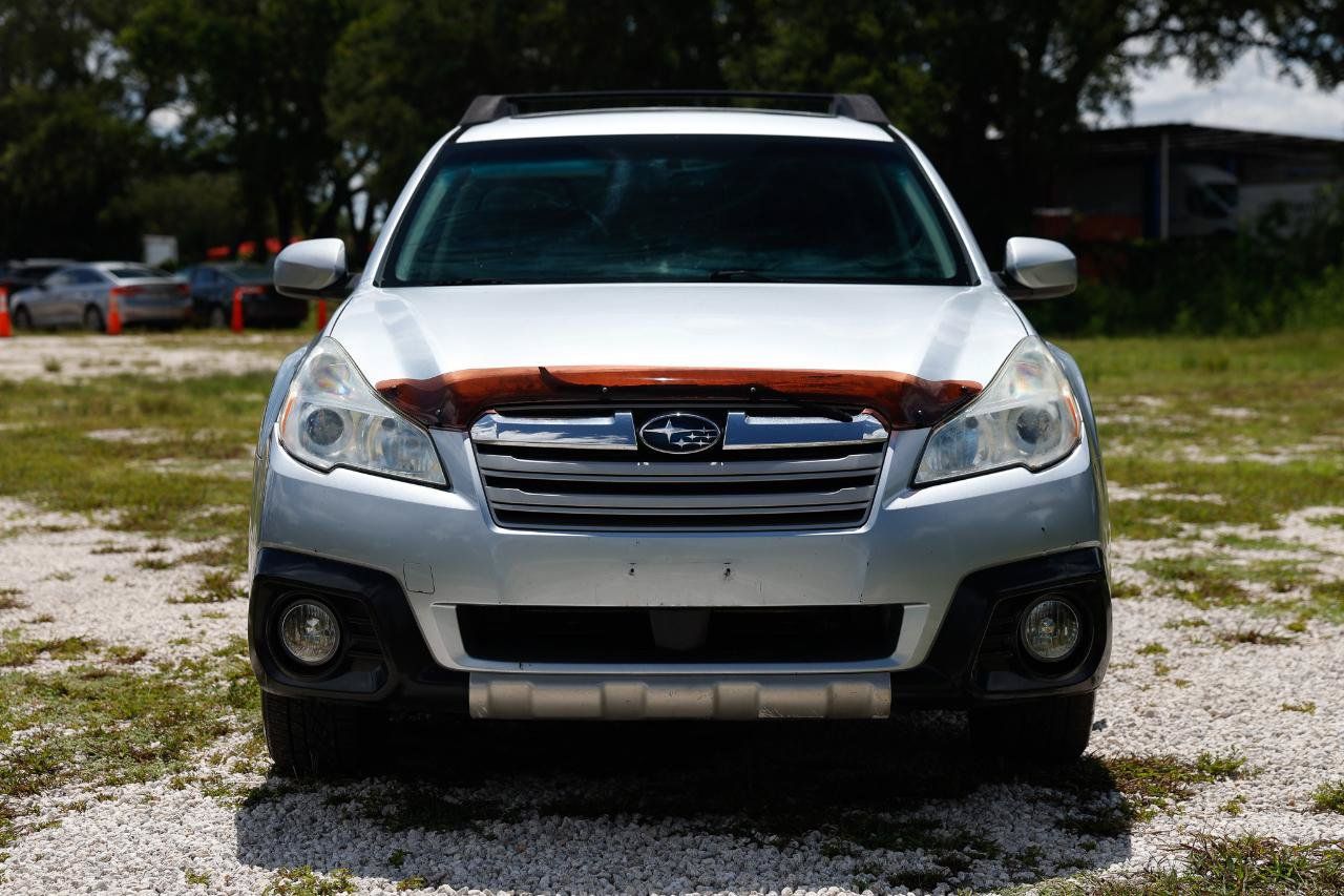 Used 2014 Subaru Outback 2.5i Limited w/ Moonroof Package AWD/4WD image 15
