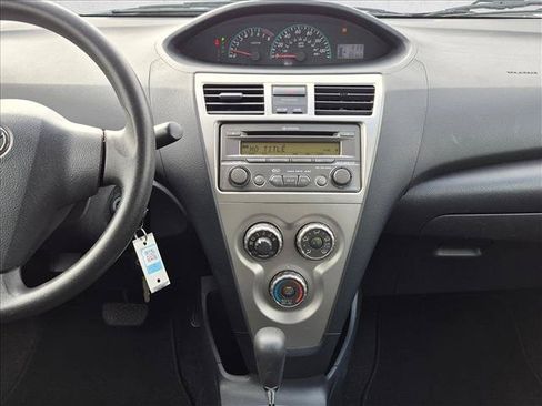 Used 2012 Toyota Yaris Sedan FWD image 13