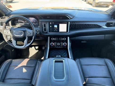 Used 2022 GMC Yukon Denali w/ Max Trailering Package image 10