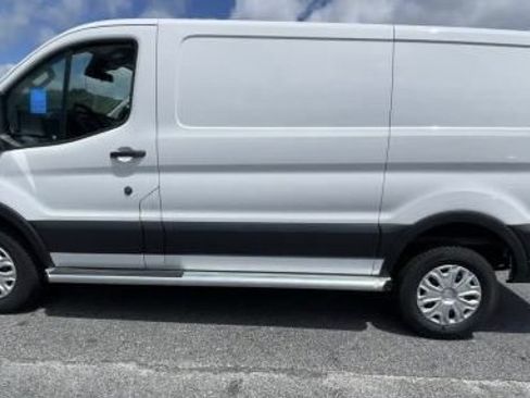 Used 2025 Ford Transit 250 Low Roof w/ Exterior Upgrade Package RWD image 5