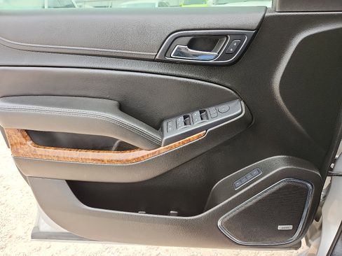 Used 2019 Chevrolet Tahoe Premier image 13