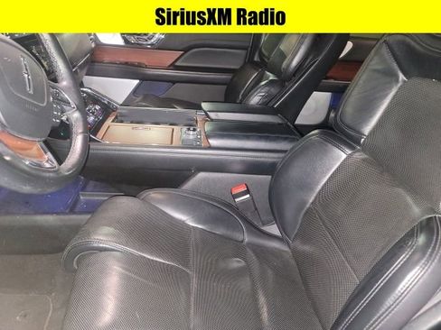 Used 2020 Lincoln Navigator L Reserve w/ Luxury Package image 15